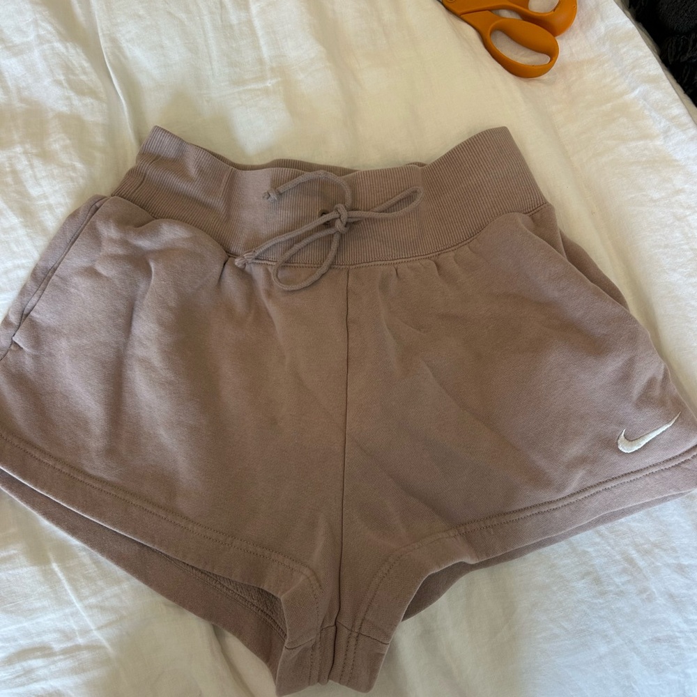 Nike Tan/Mauve Athletic Shorts with Drawstring Waistband